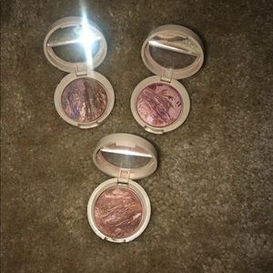 Eyeshadow